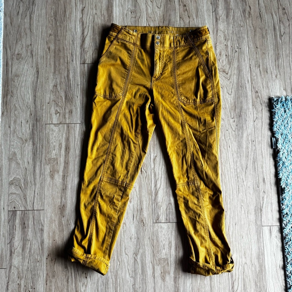 Mid-Rise Pret-a-Pedi Pants